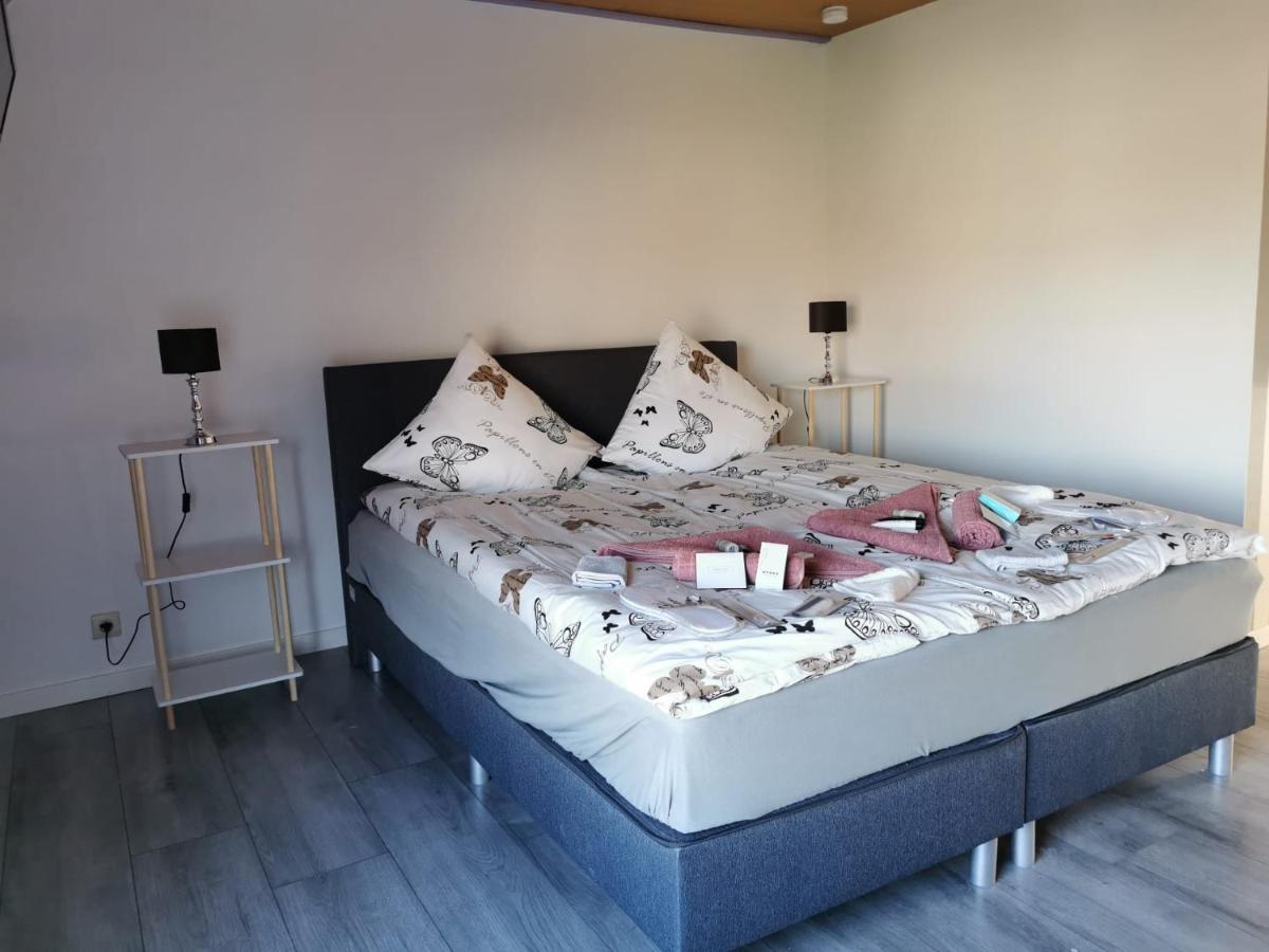 Vakantiehuis H&A 4 Sterren Ypres Esterno foto